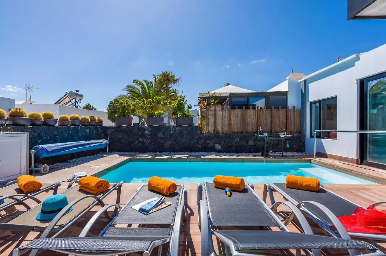 Villa Kikay By Villa Plus Tias
